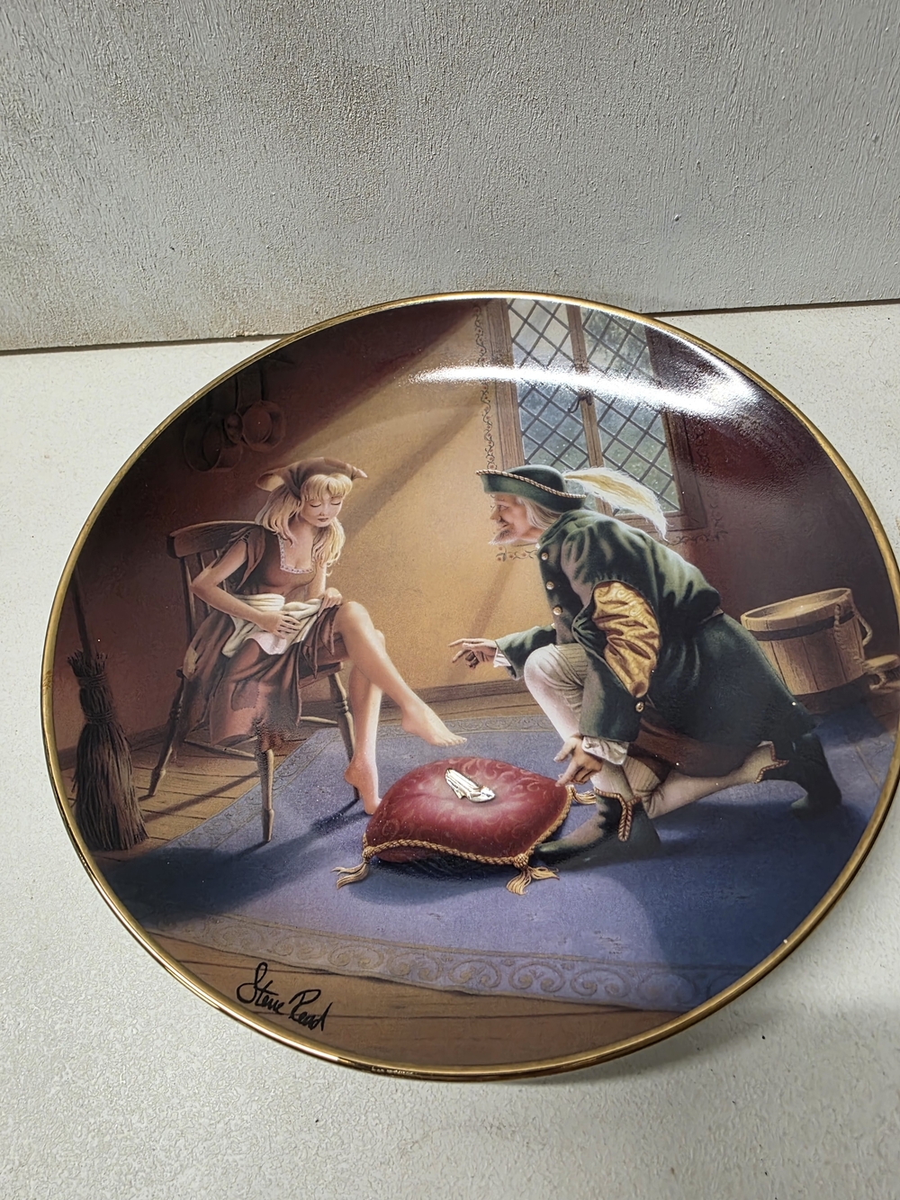 Franklin Mint If The Shoe Fits Steve Read Cinderella Collector Plate 8"